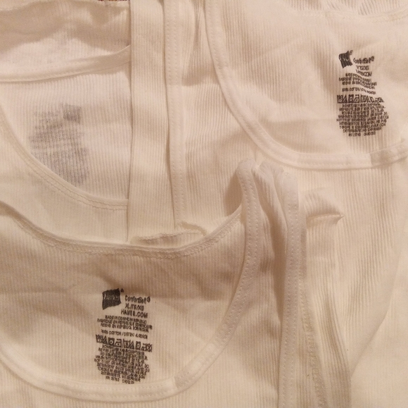 Men's White T&Tank lot - Picture 4 of 4